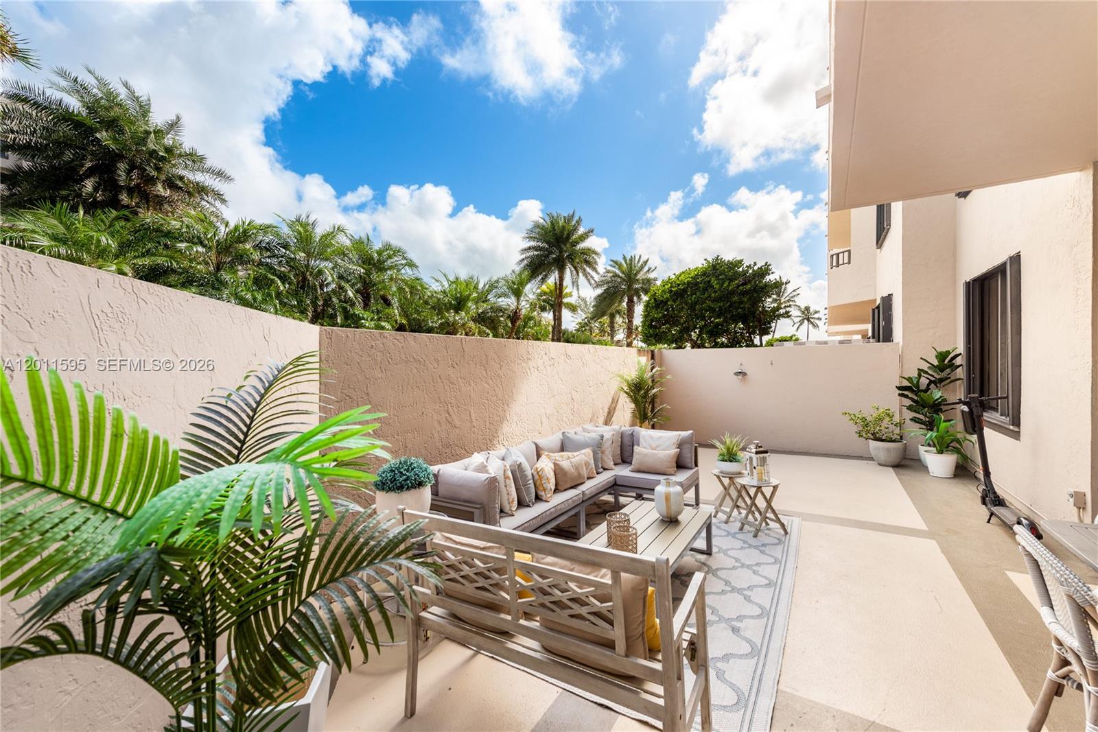 201 Crandon Blvd 138