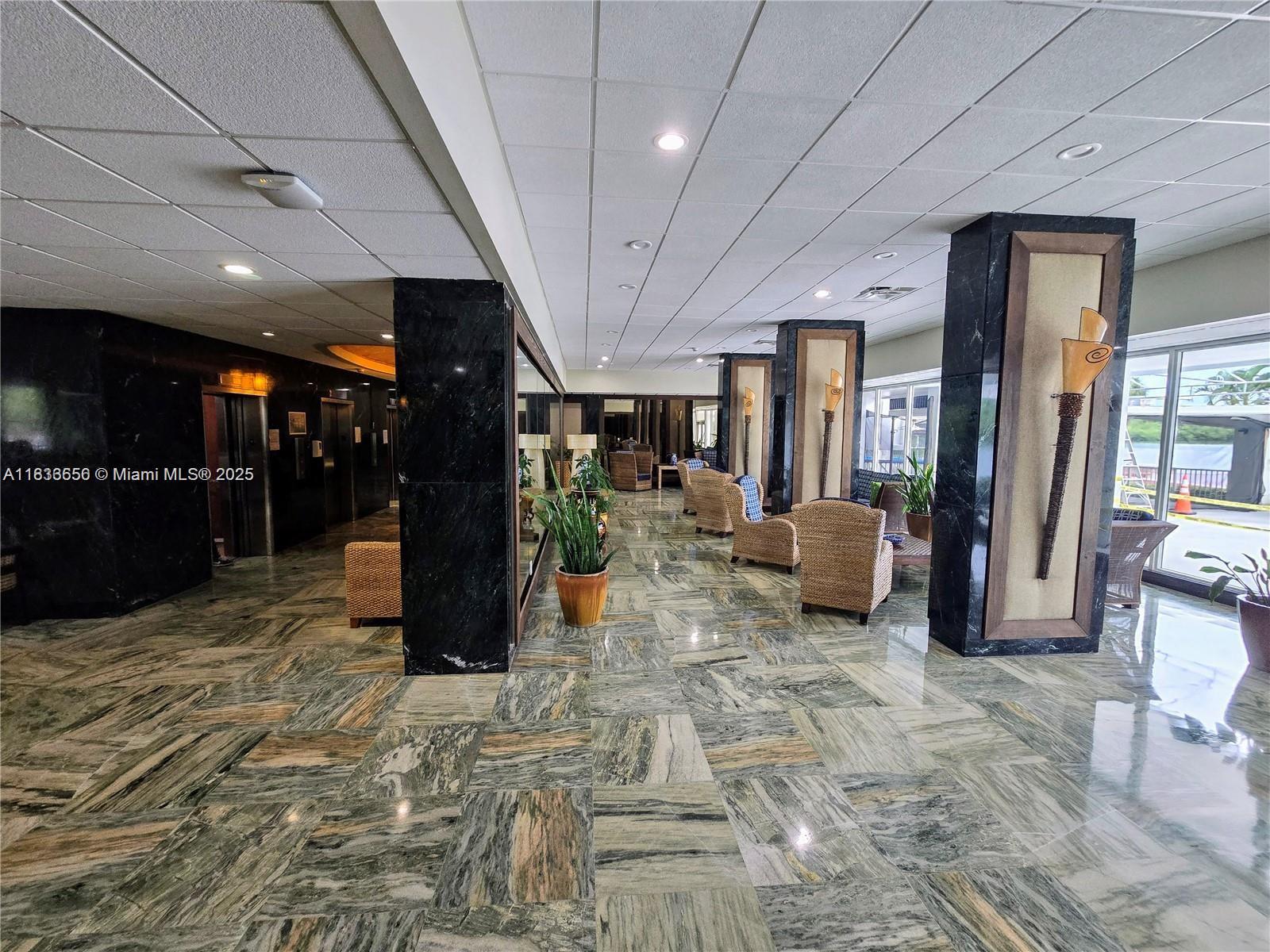 500 Bayview Dr 732
