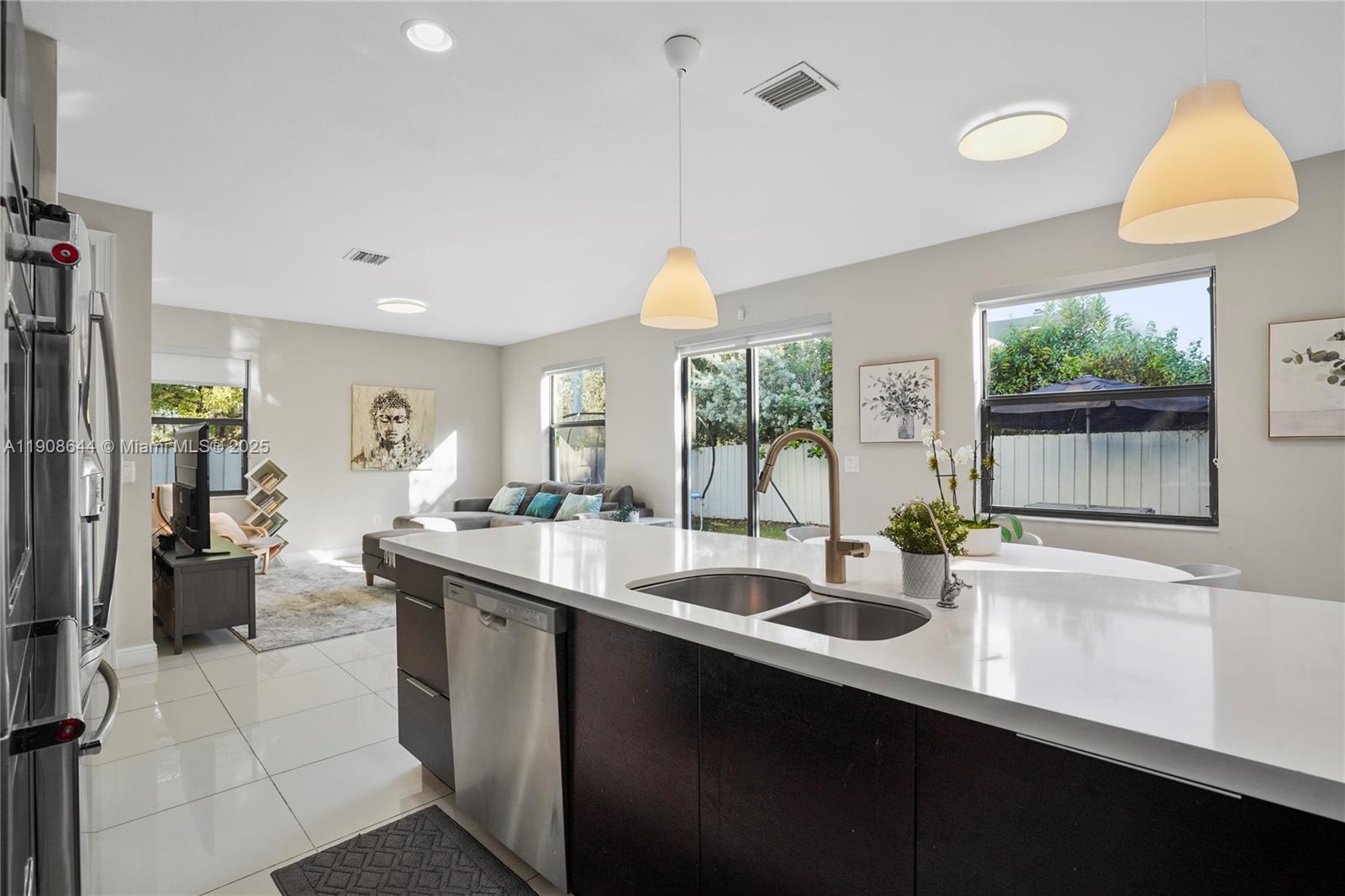 GRAND BAY NORTH - Residential