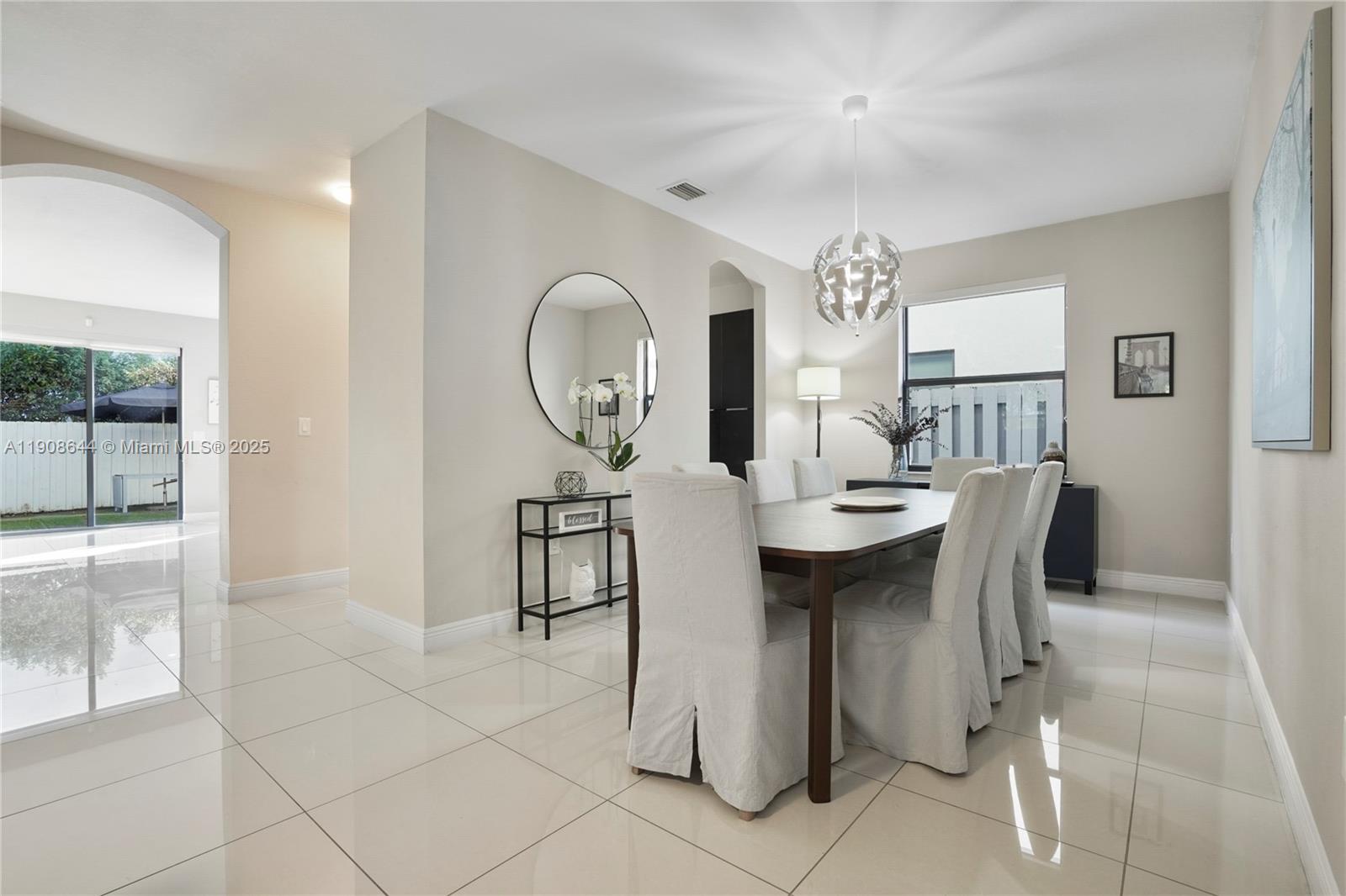 GRAND BAY NORTH - Residential