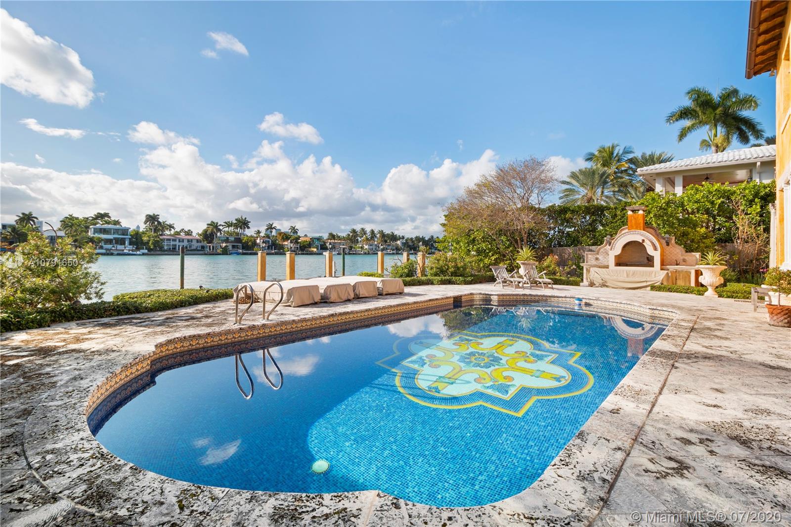 RIVO ALTO AMD - Residential