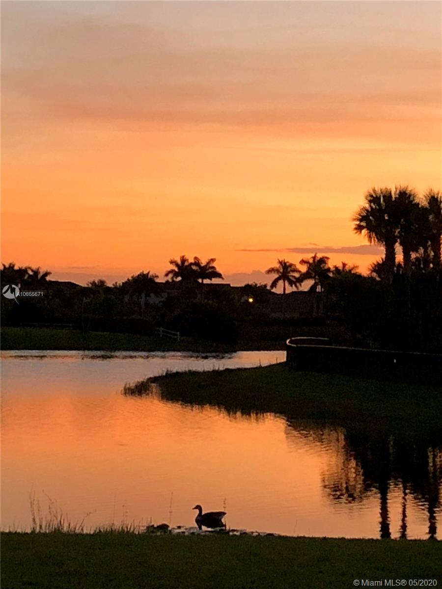 HERON BAY 4 - Residential Lease