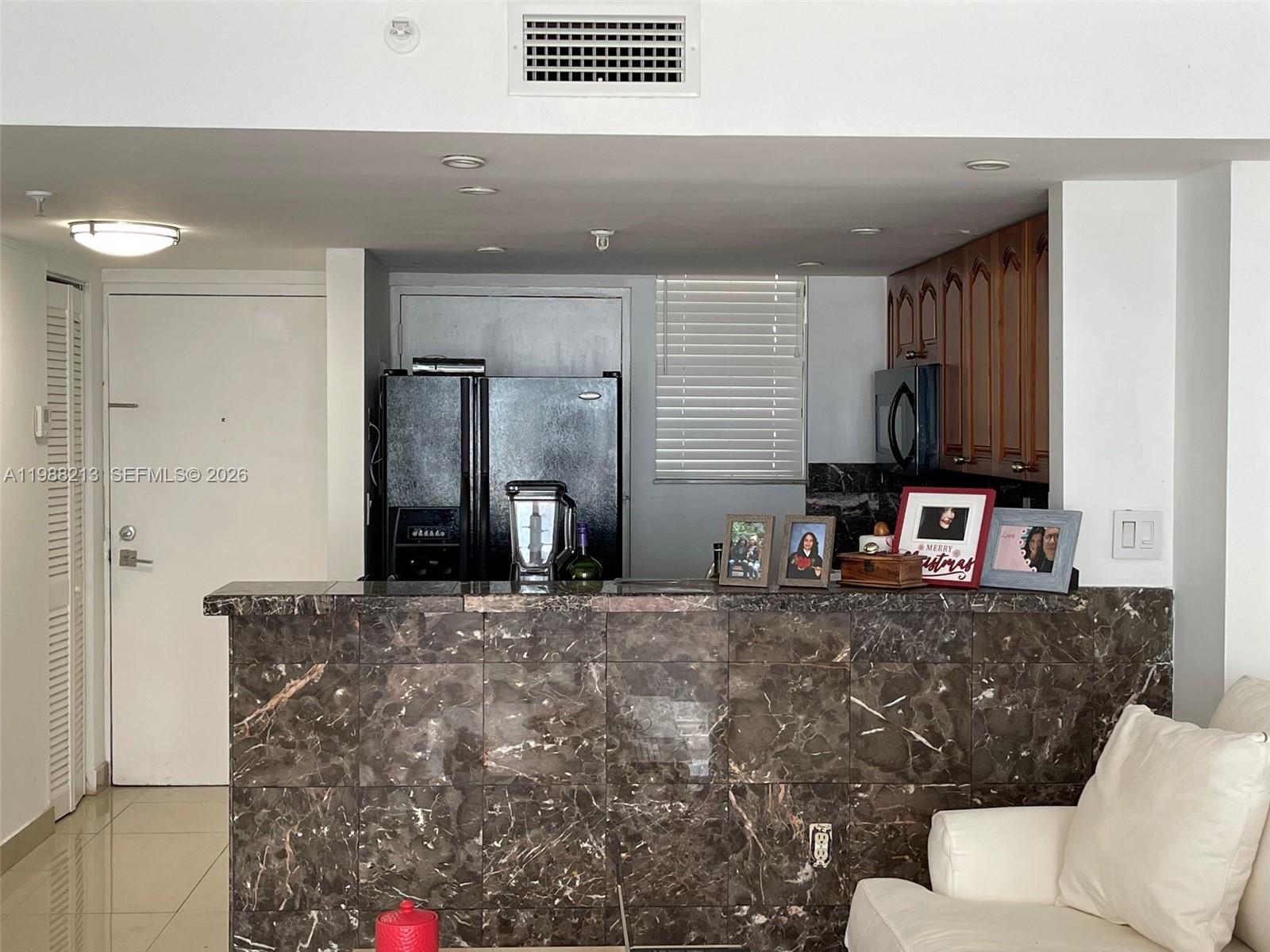 INDIAN CREEK CL MARINA CO - Residential