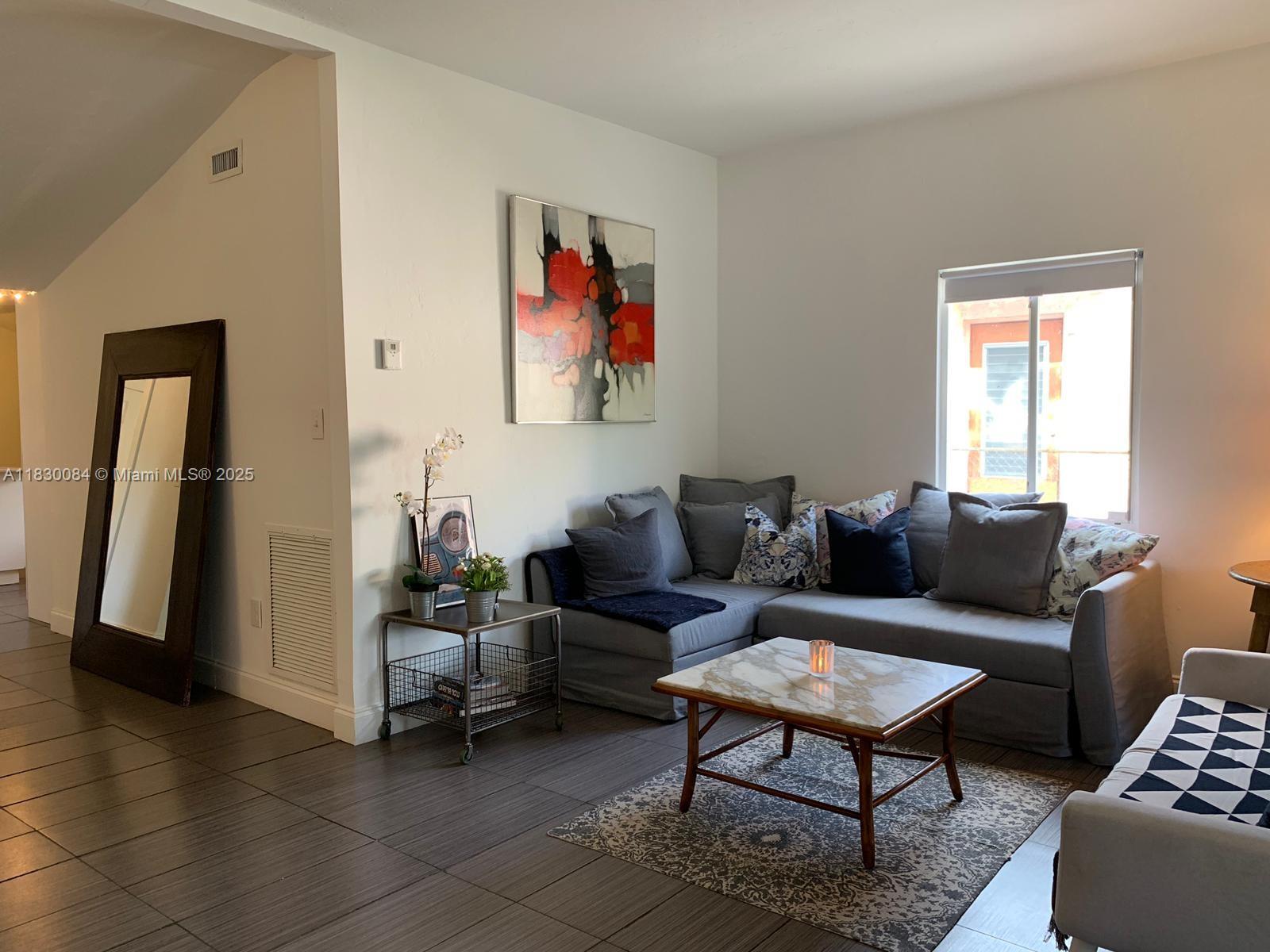 68 NW 45th St