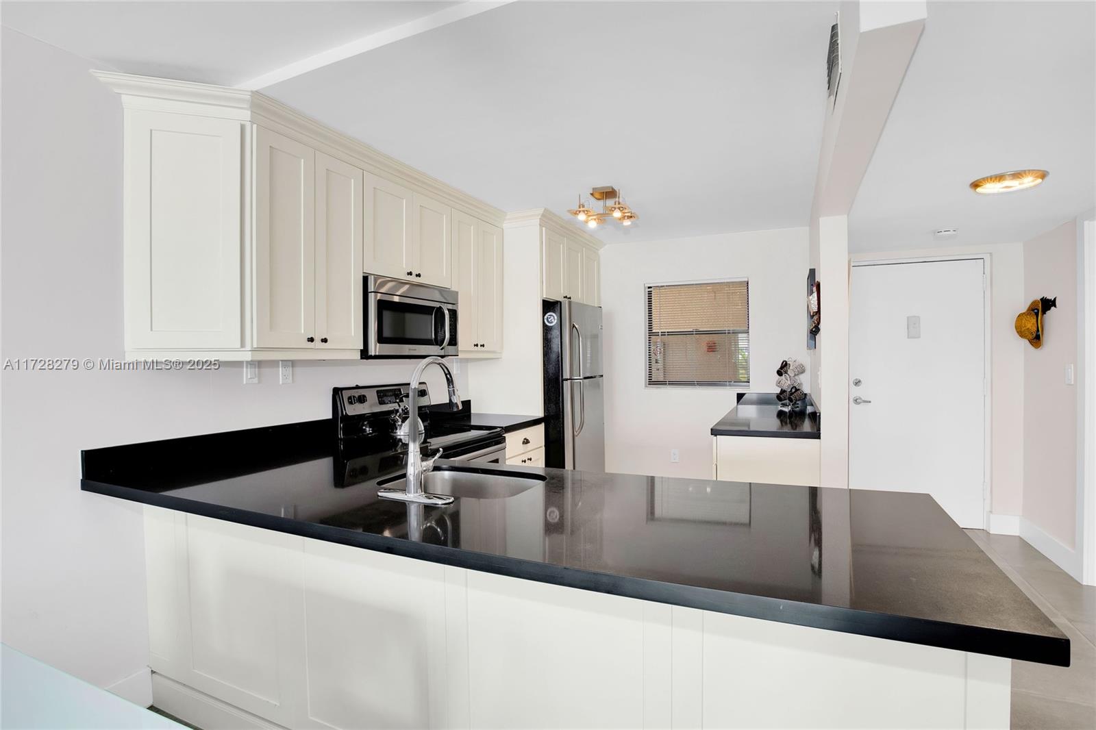 FRANCES CONDO APTS - Residential