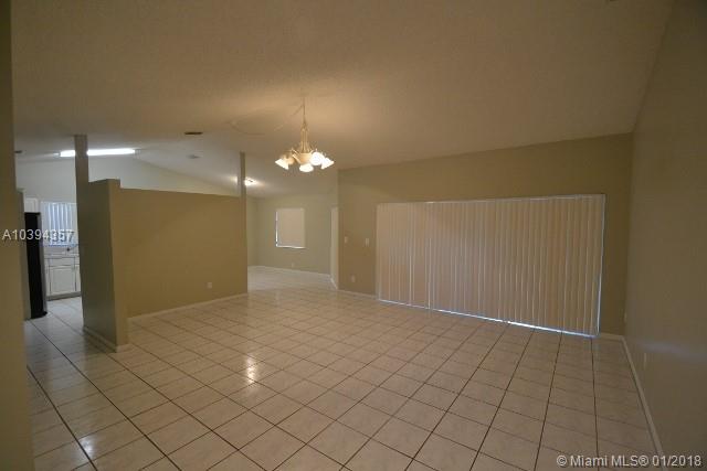 LIMEWOOD GROVE - Residential Lease