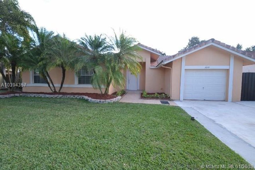 ** MOVE IN SPECIAL:  Half off March rent, must move in by 02/18/18 ** You'll love coming home to this inviting space. This home exudes the perfect combination of elegance and comfort. With an inviting low maintenance front yard, this home will pull you into its Floridian charm. Includes a fenced-in yard and covered patio for entertaining. This gorgeous home boasts fresh paint, carpet, tile floors, and an open kitchen with stainless steel appliances. We invite you to reserve a home by contacting an Invitation Homes leasing agent today.