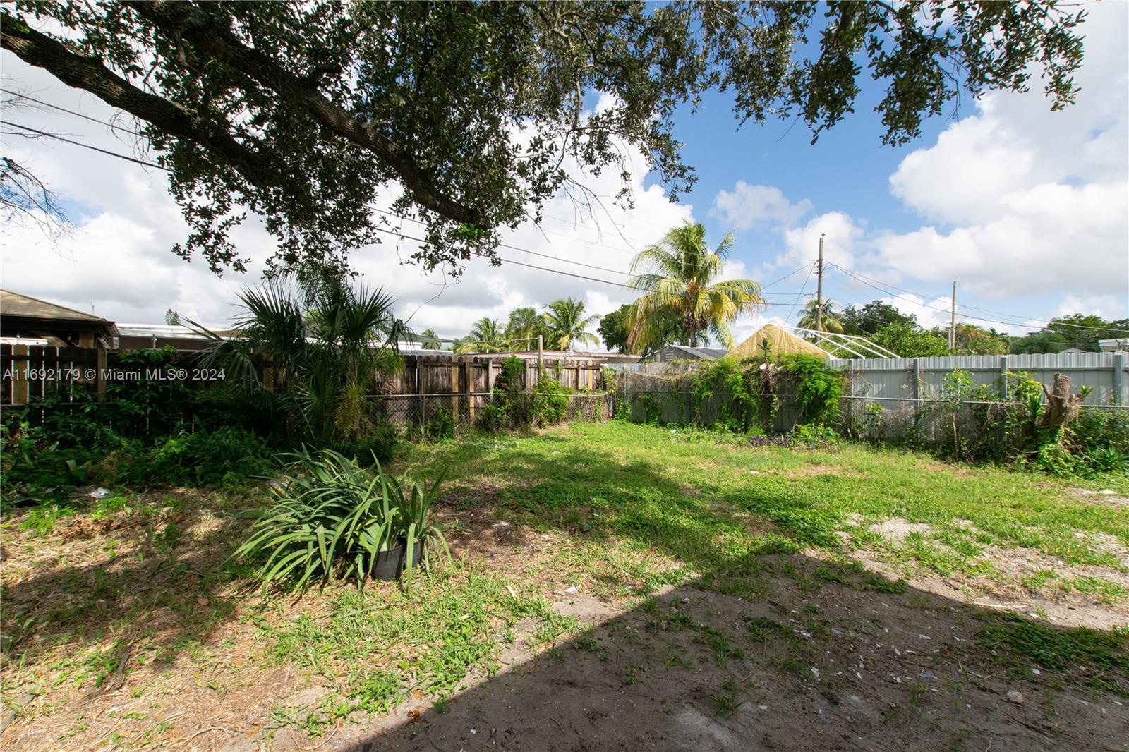 SOUTH BROWARD RANCHES NO - Residential