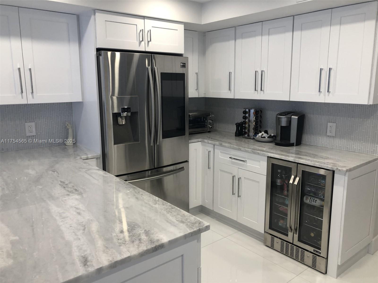 PLAYA DEL MAR CONDO - Residential Lease