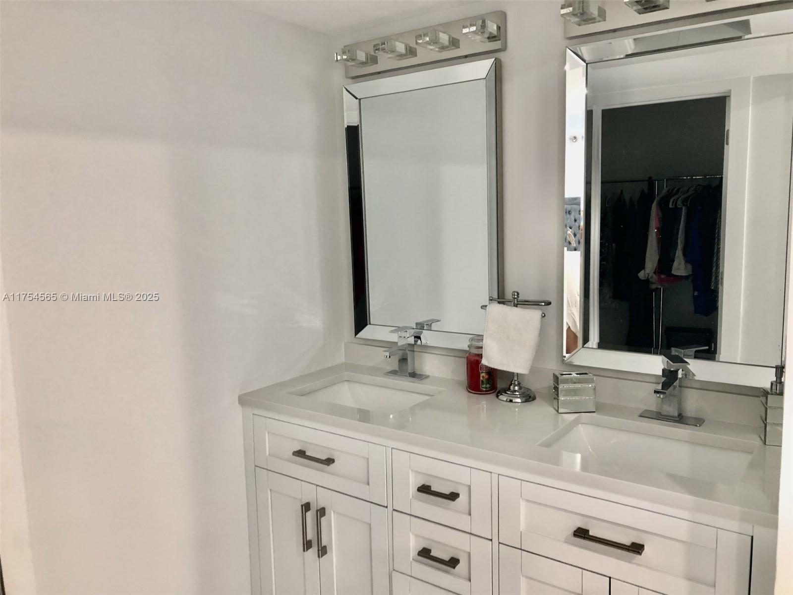 PLAYA DEL MAR CONDO - Residential Lease