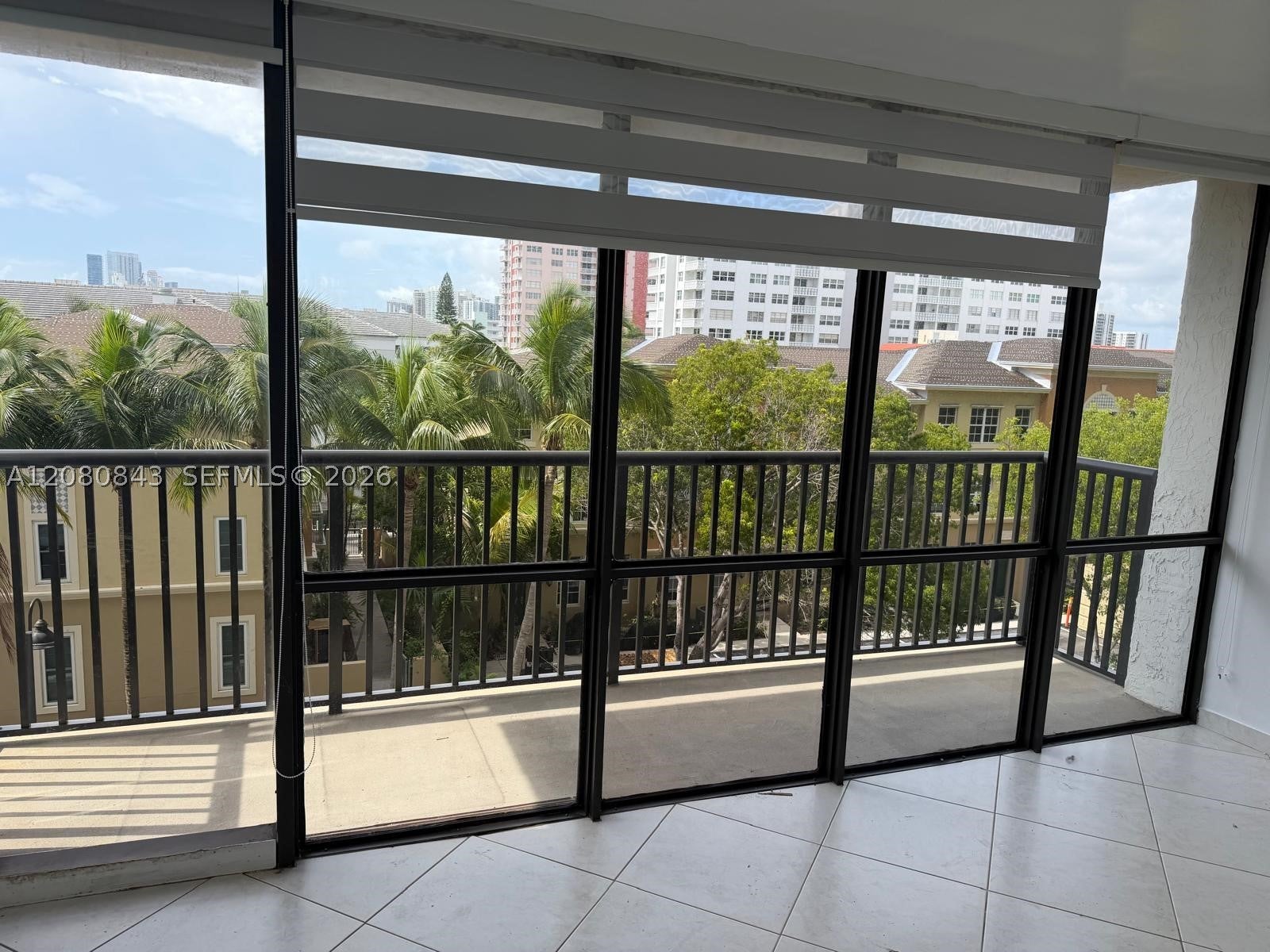 2049 S Ocean Dr 407