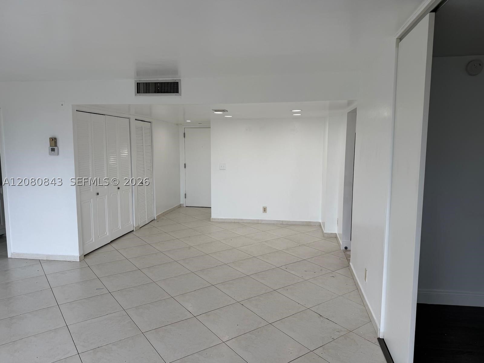 2049 S Ocean Dr 407