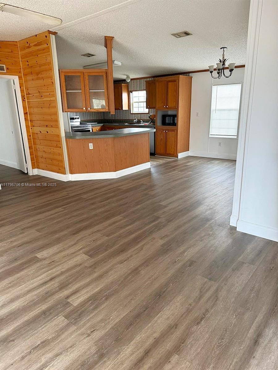 220 NE 12th Ave 108
