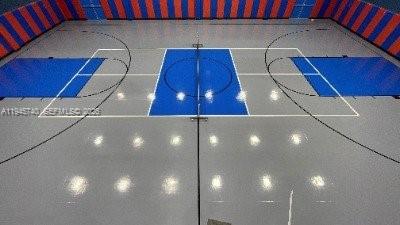 VILLAS OF BONAVENTURE AT - Residential