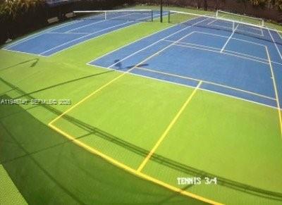 VILLAS OF BONAVENTURE AT - Residential