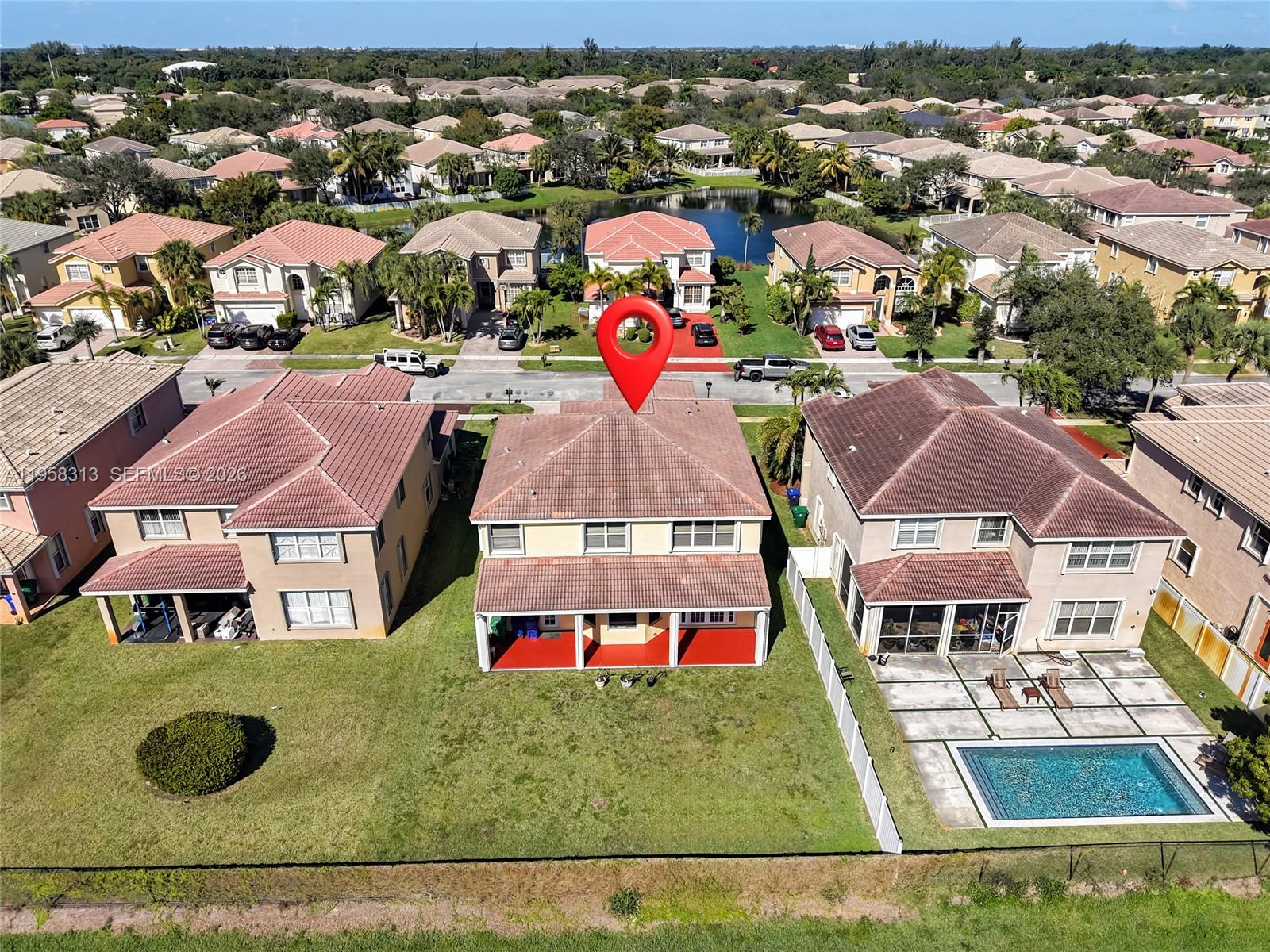 SILVER FALLS - Residential