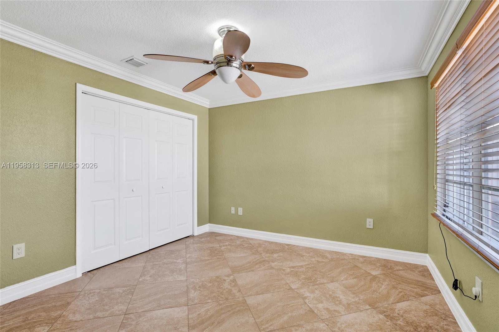 SILVER FALLS - Residential