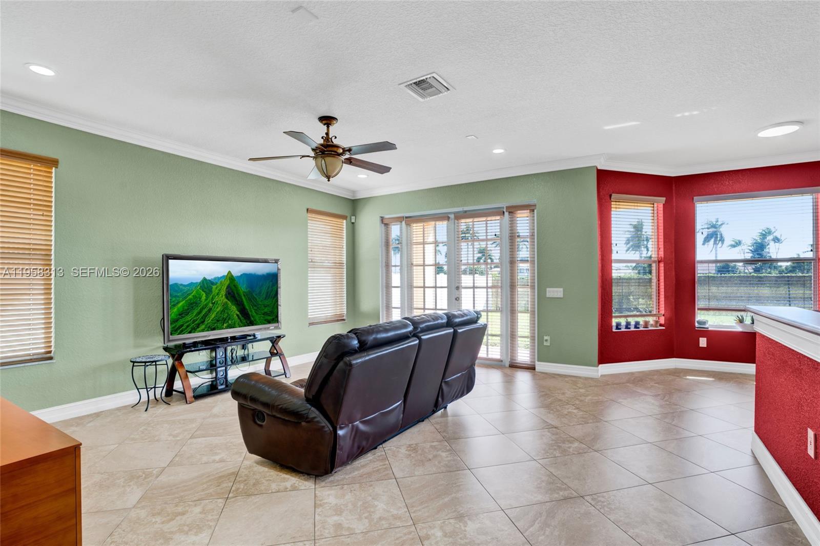 SILVER FALLS - Residential