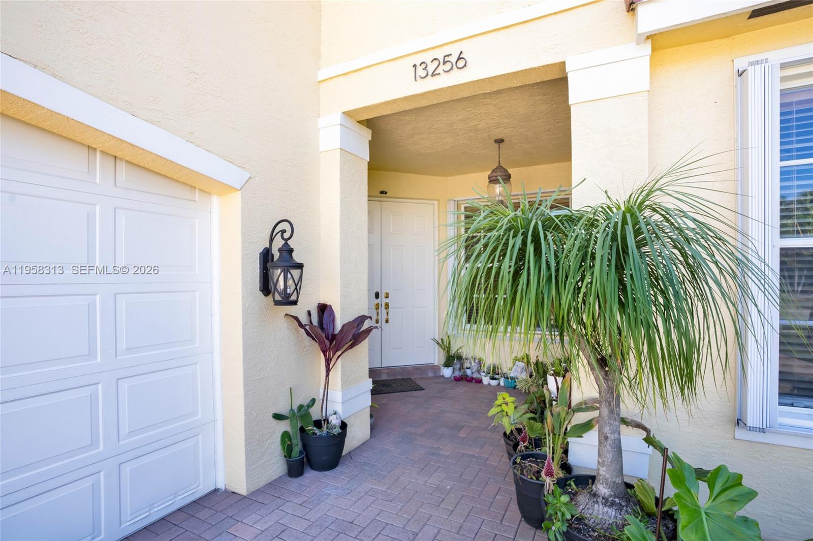 SILVER FALLS - Residential