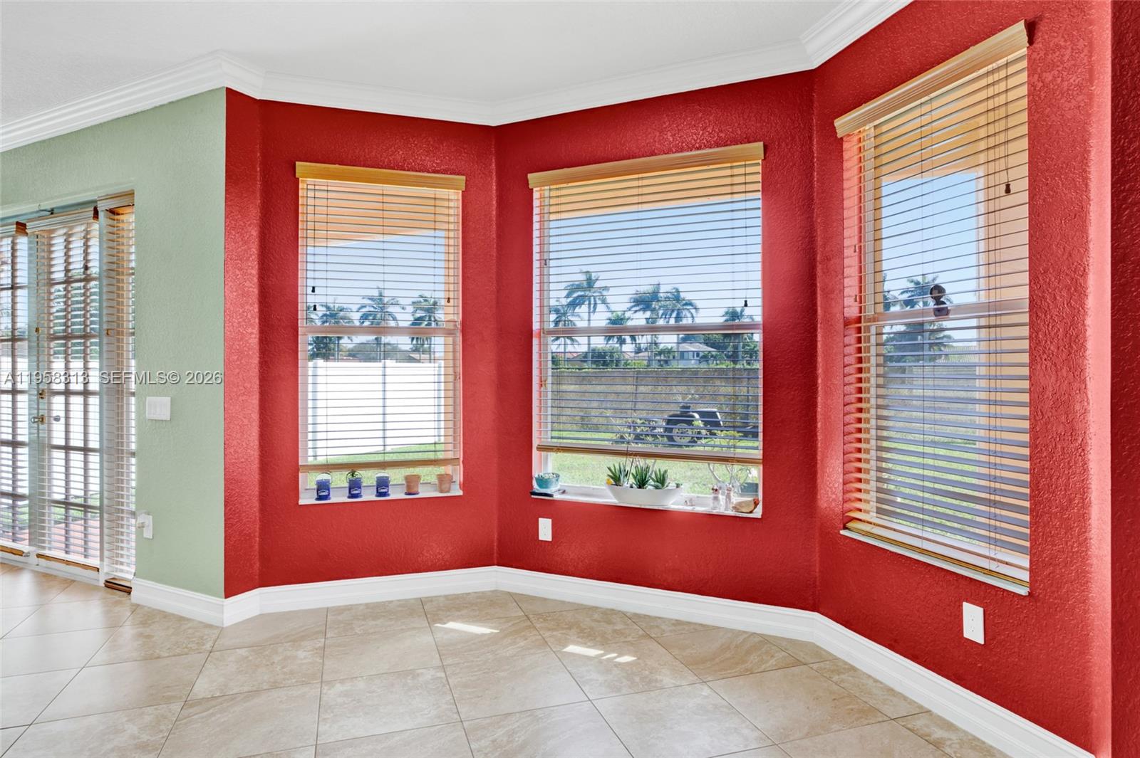 SILVER FALLS - Residential