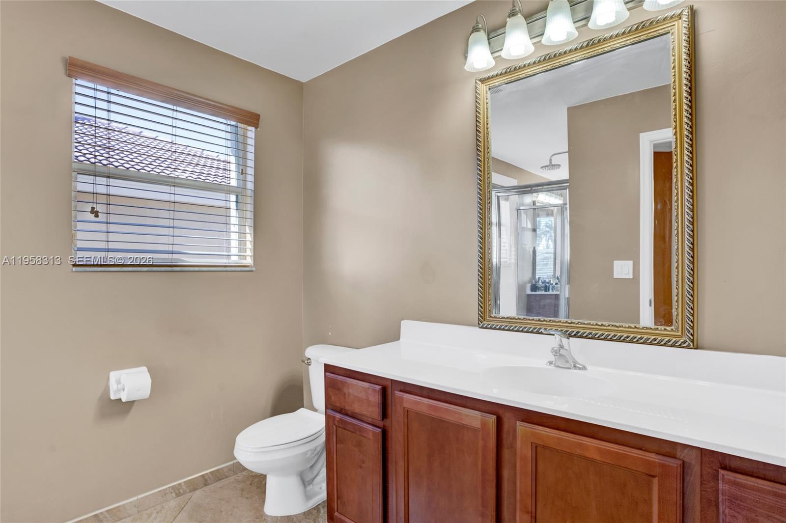 SILVER FALLS - Residential