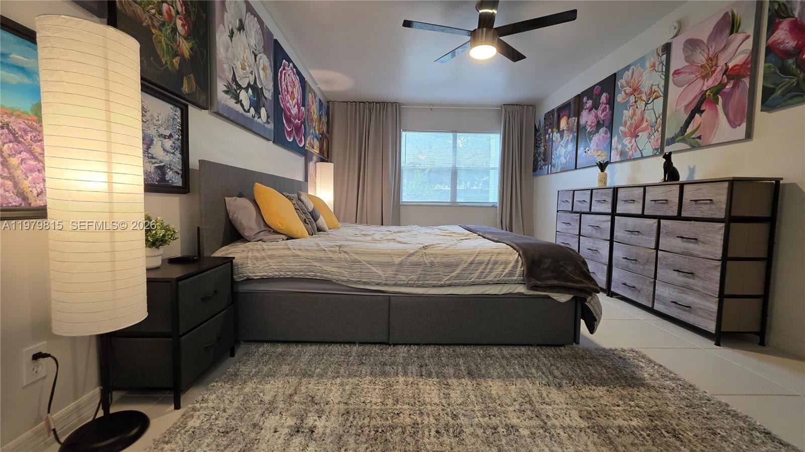 GARDEN LAKES OF INVERRARY - Residential