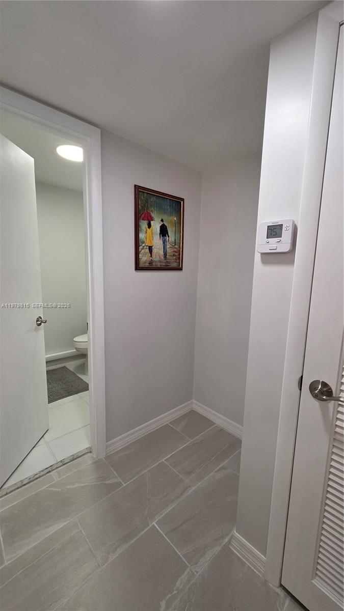 GARDEN LAKES OF INVERRARY - Residential