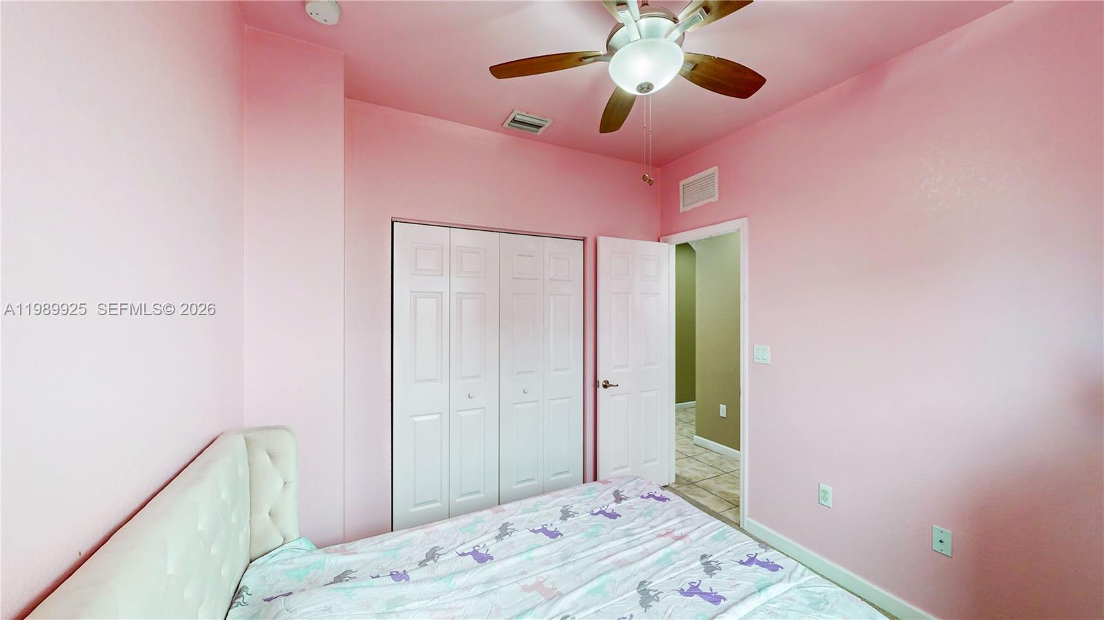 BAYWINDS OF FLORES - Residential