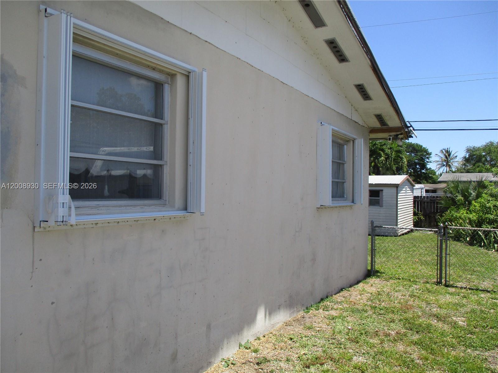 PINE TREE MANOR SEC 4 - Residential