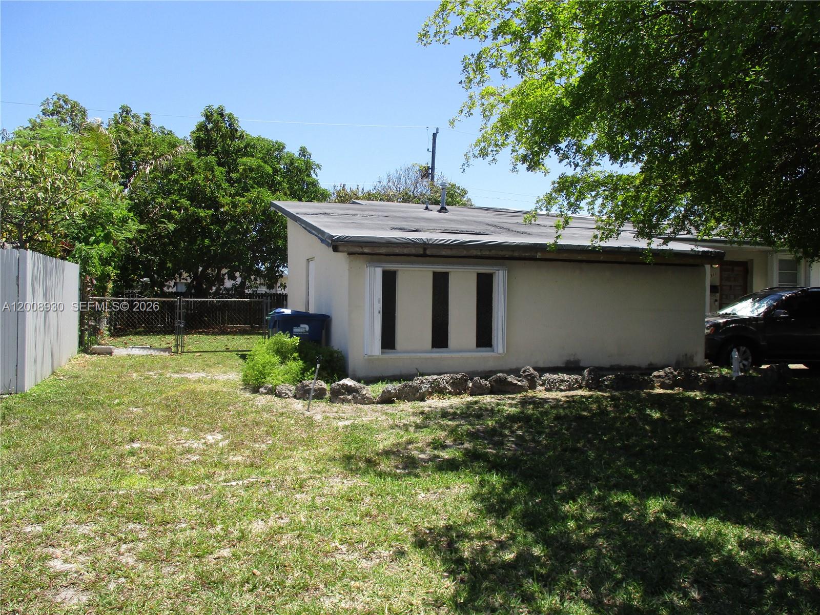 PINE TREE MANOR SEC 4 - Residential