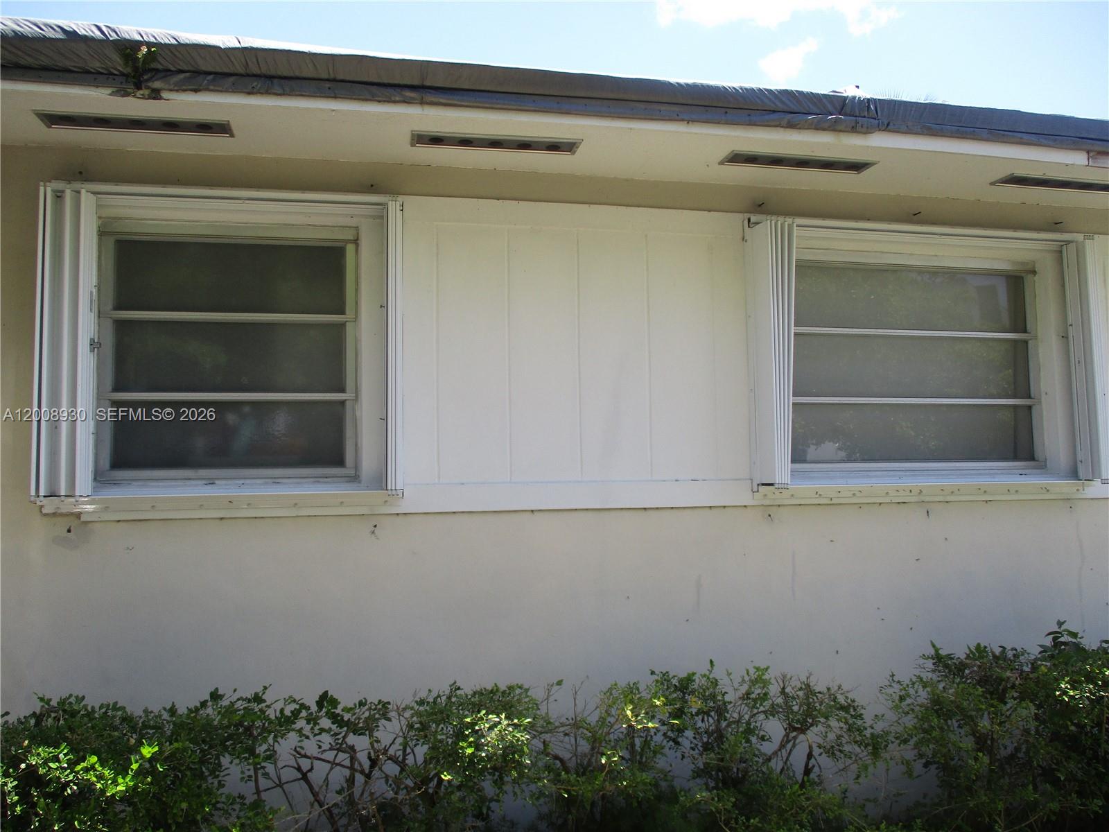 PINE TREE MANOR SEC 4 - Residential