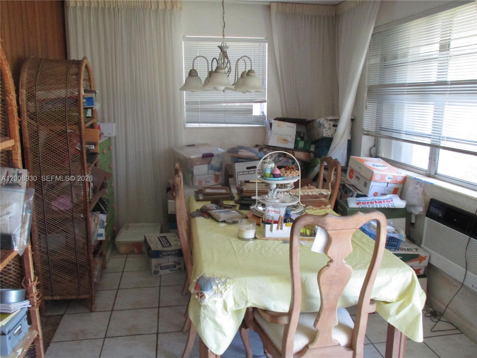 PINE TREE MANOR SEC 4 - Residential