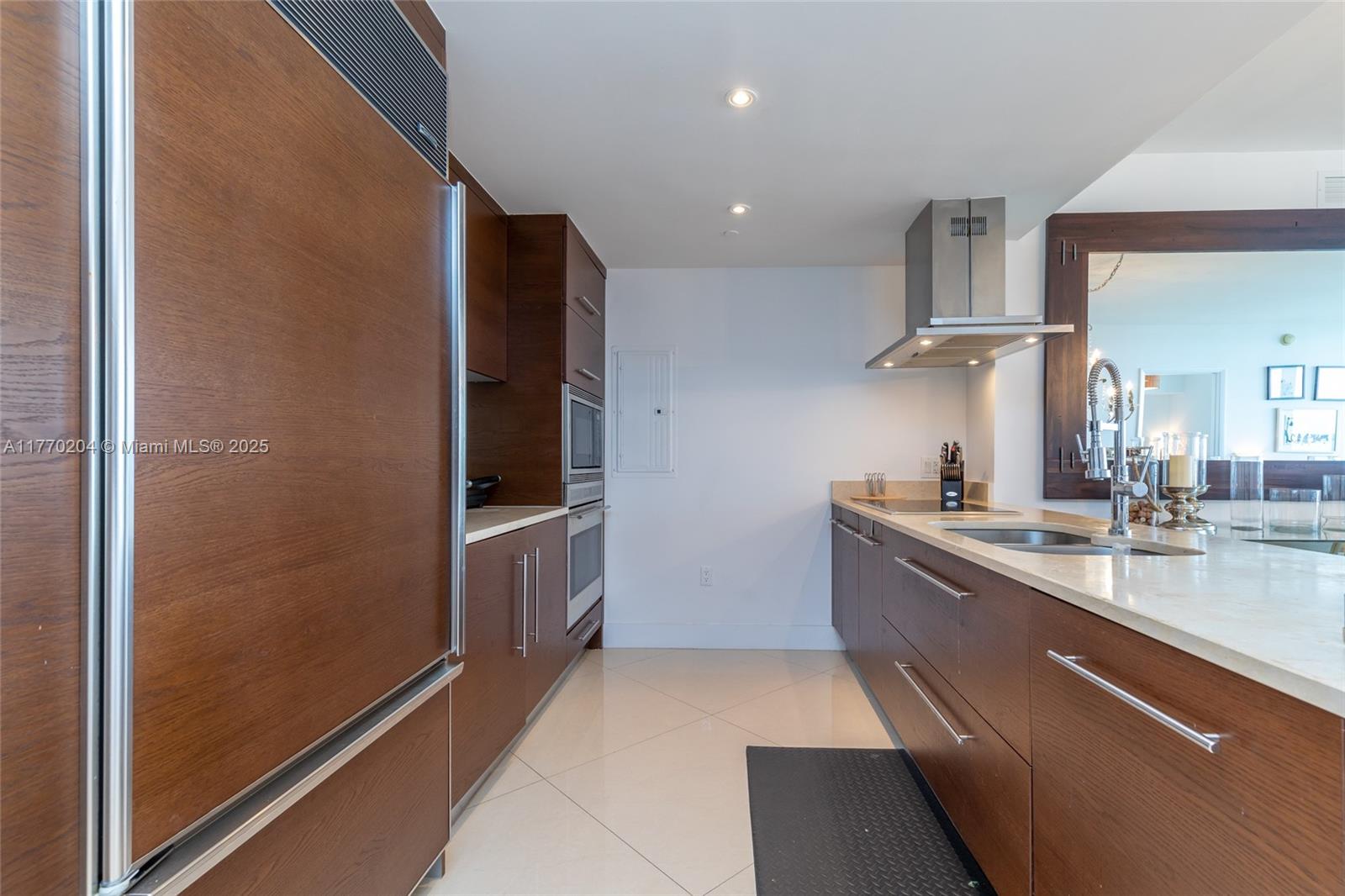 ICON BRICKELL NO TWO - Residential Lease