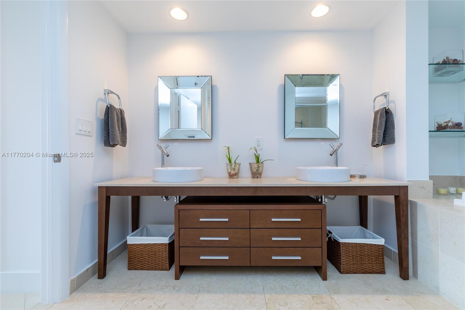 ICON BRICKELL NO TWO - Residential Lease