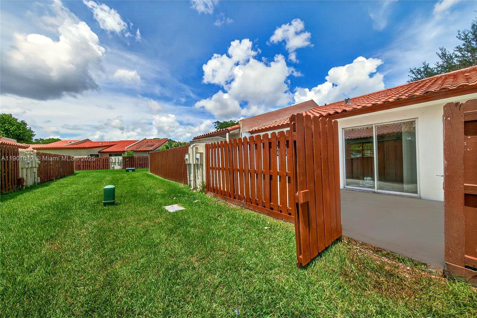 FOREST LAKE - Residential