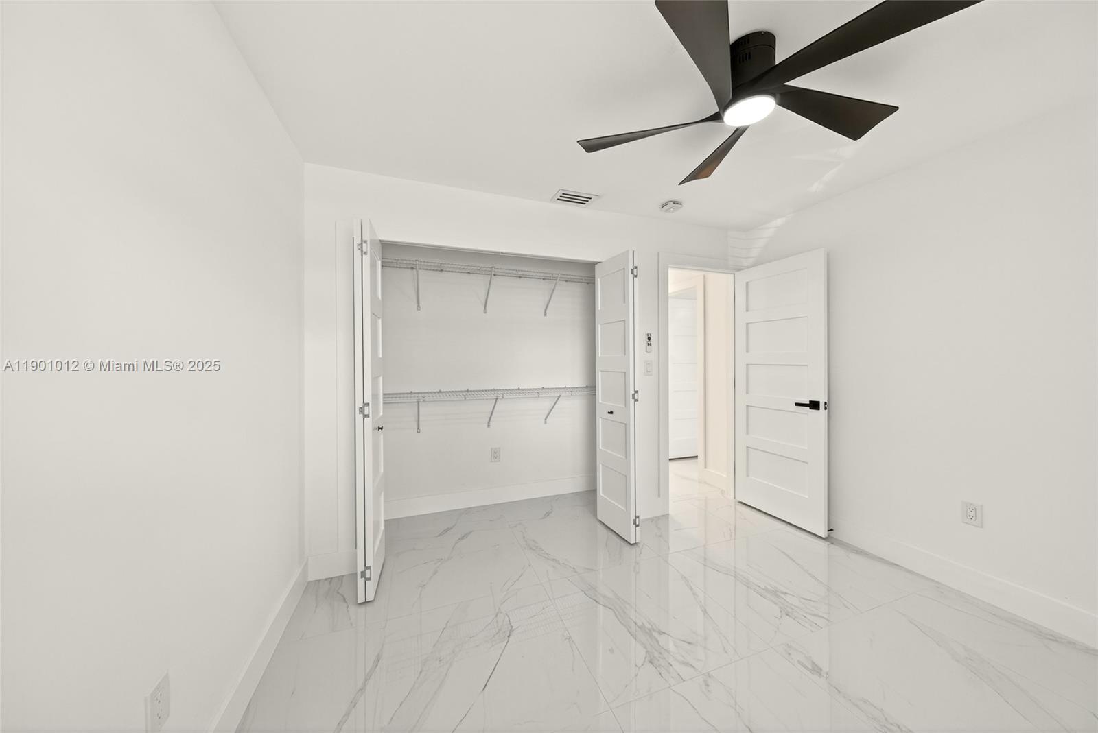 FOREST LAKE - Residential