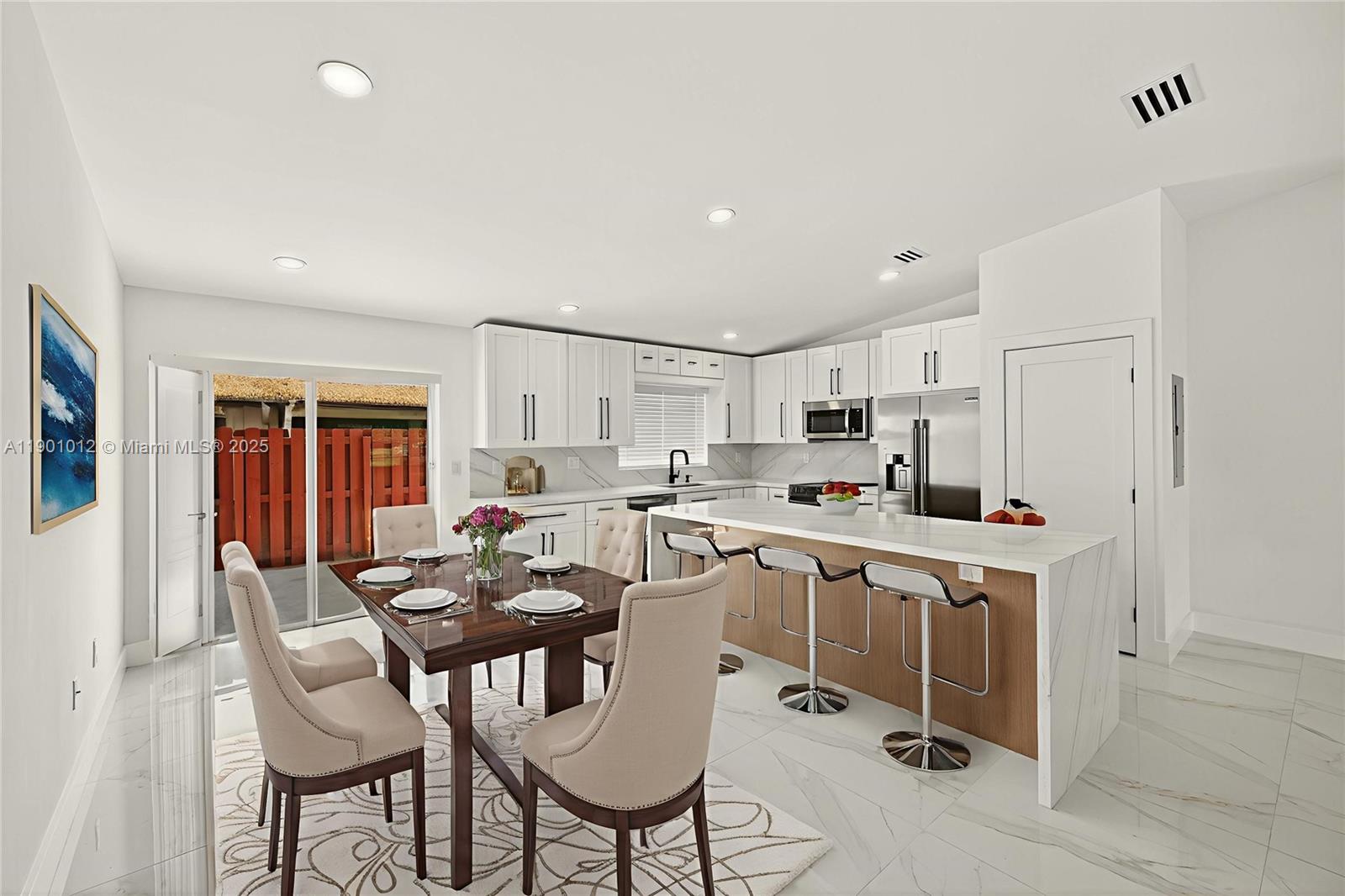 FOREST LAKE - Residential