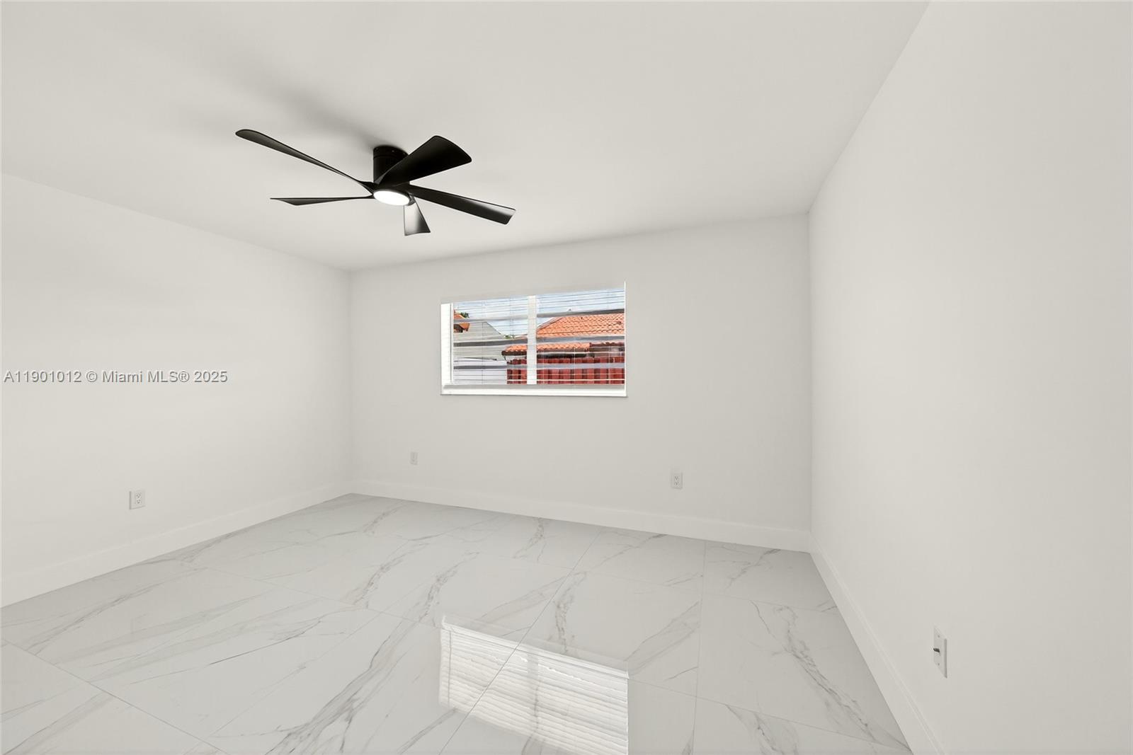 FOREST LAKE - Residential