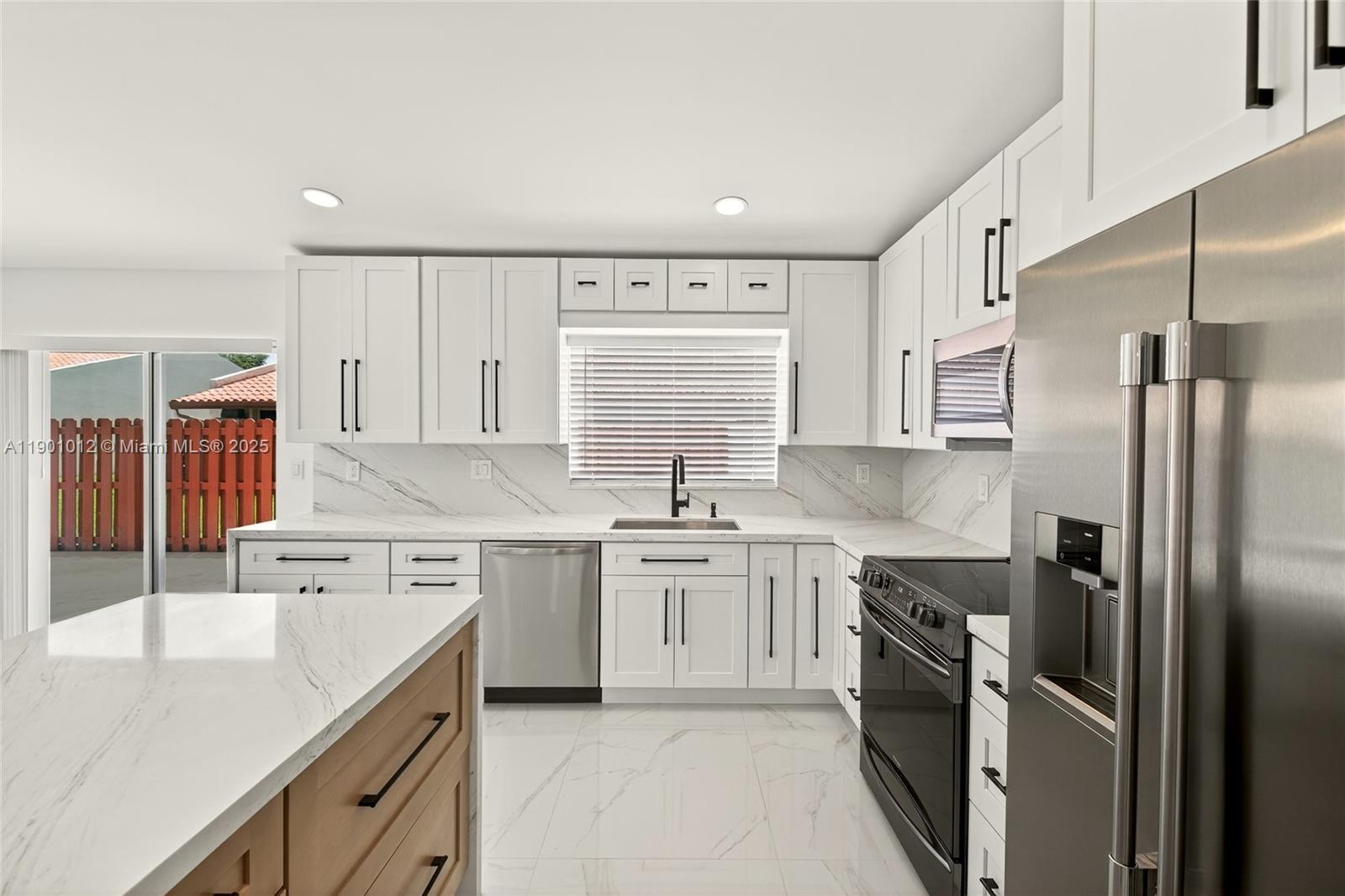 FOREST LAKE - Residential