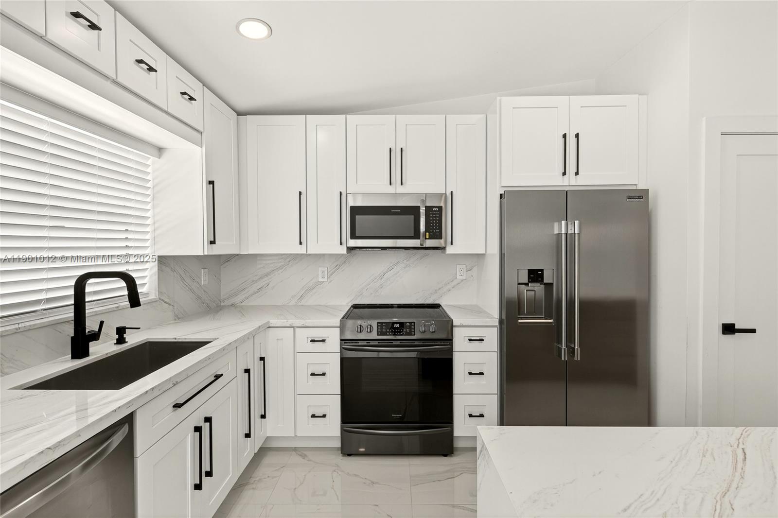 FOREST LAKE - Residential