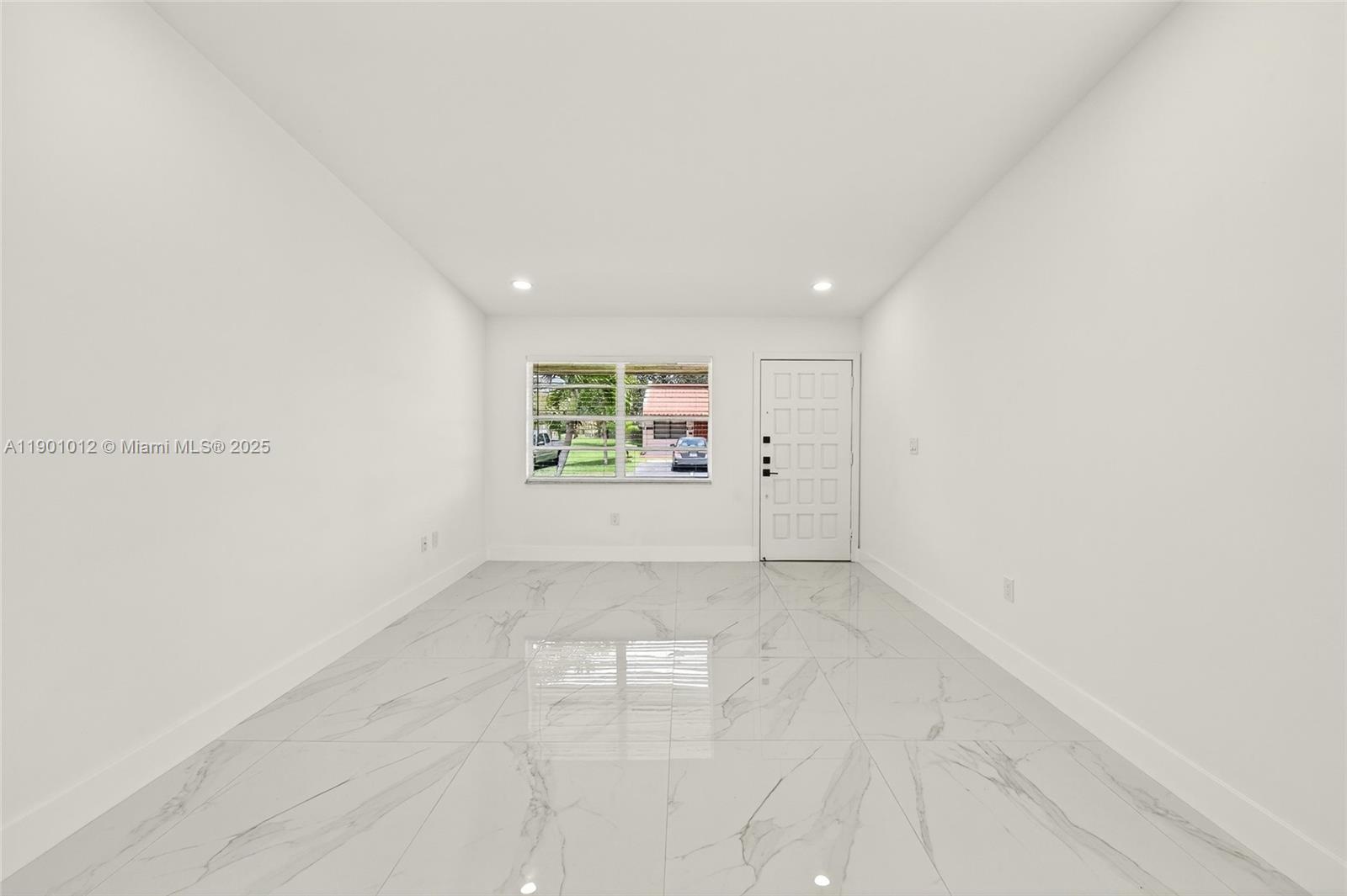 FOREST LAKE - Residential