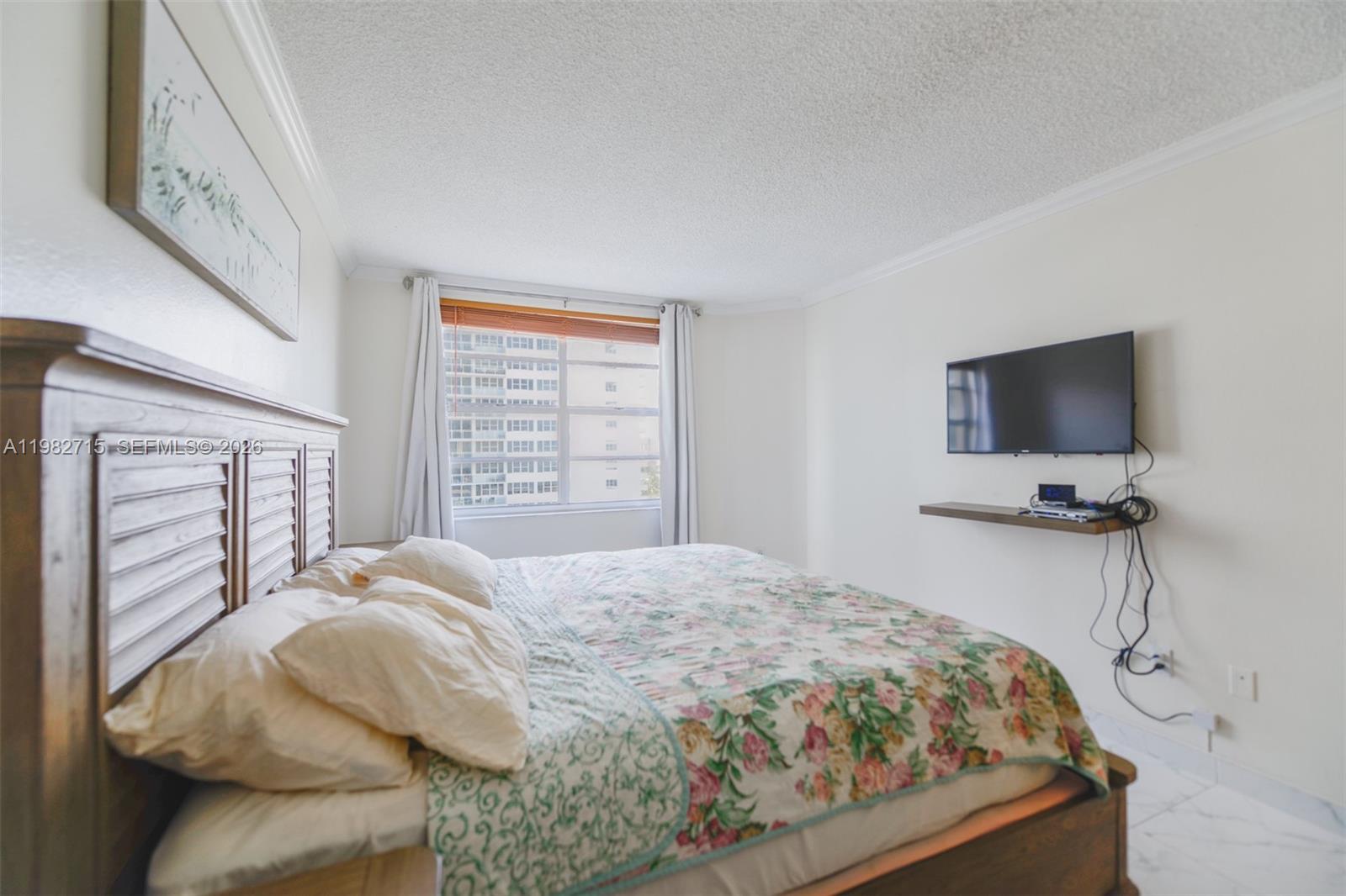 HEMISPHERES CONDO - Residential