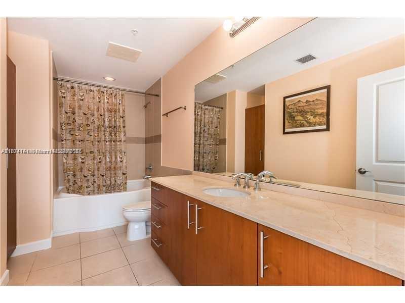 OCEAN MARINE YACHT CLUB C - Residential Lease