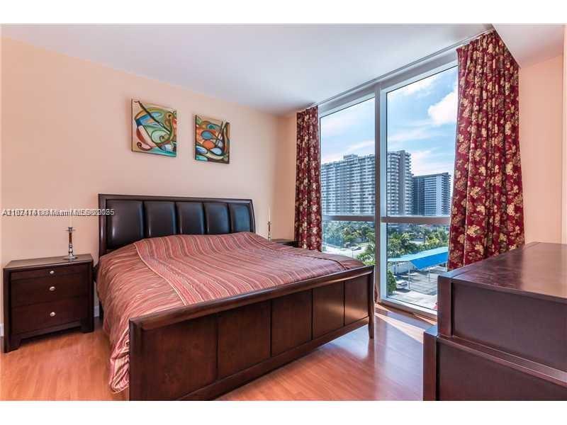 OCEAN MARINE YACHT CLUB C - Residential Lease