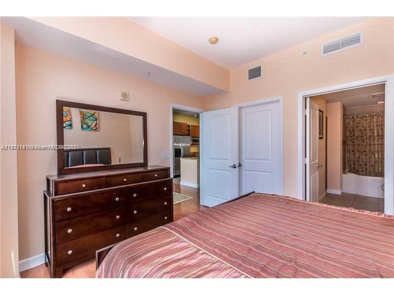 OCEAN MARINE YACHT CLUB C - Residential Lease