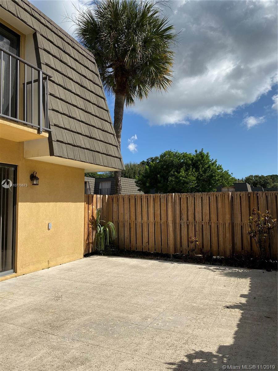 VILLAGE OF SANDALWOOD LAK - Residential