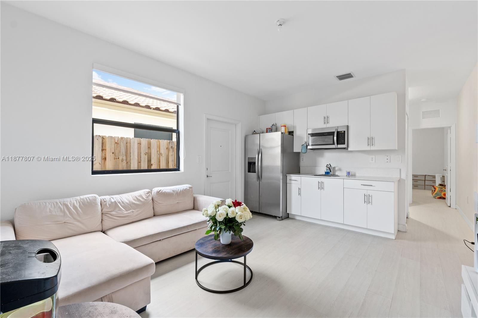 ESTATES AT SILVER PALM - Residential
