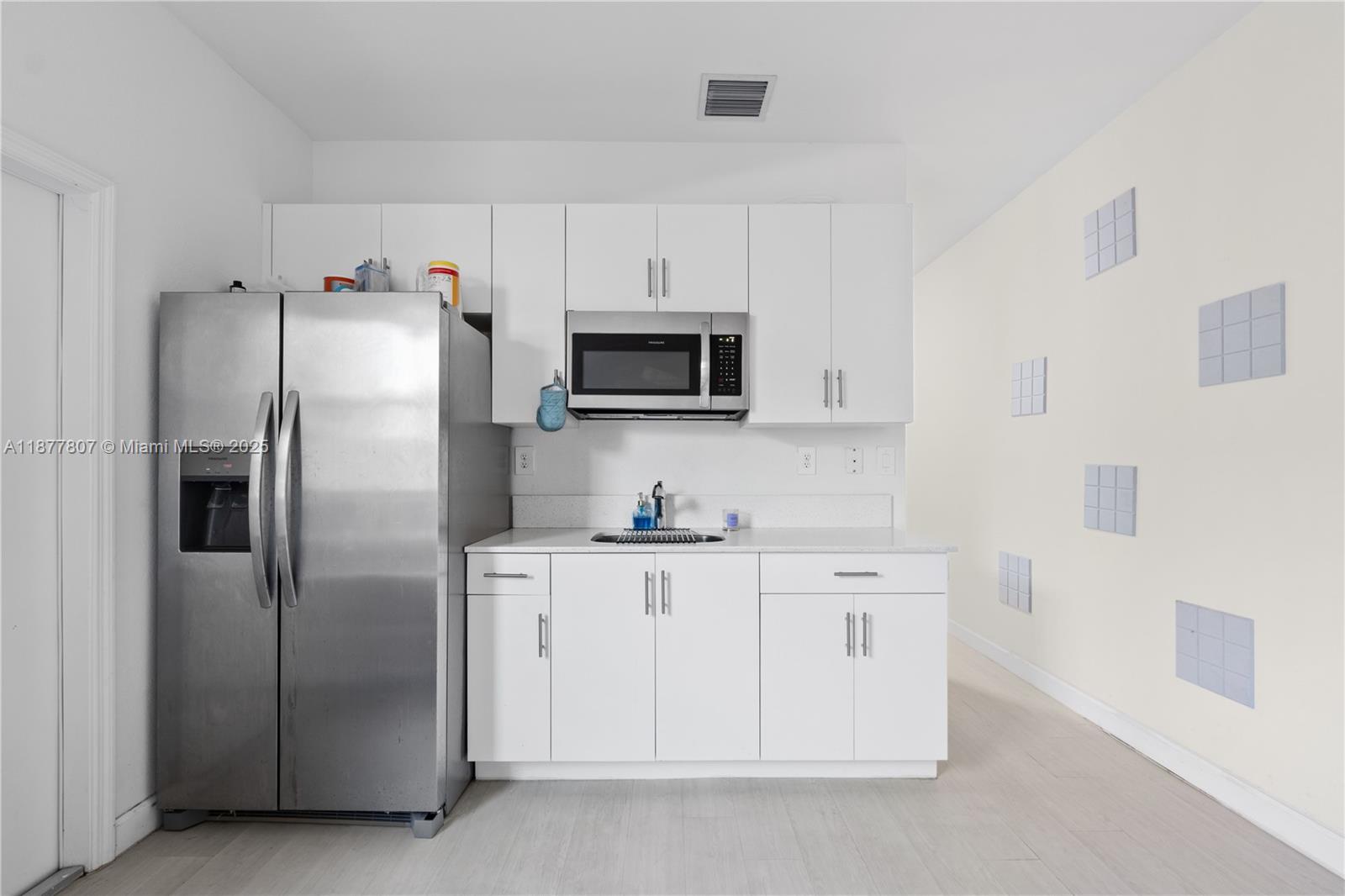 ESTATES AT SILVER PALM - Residential