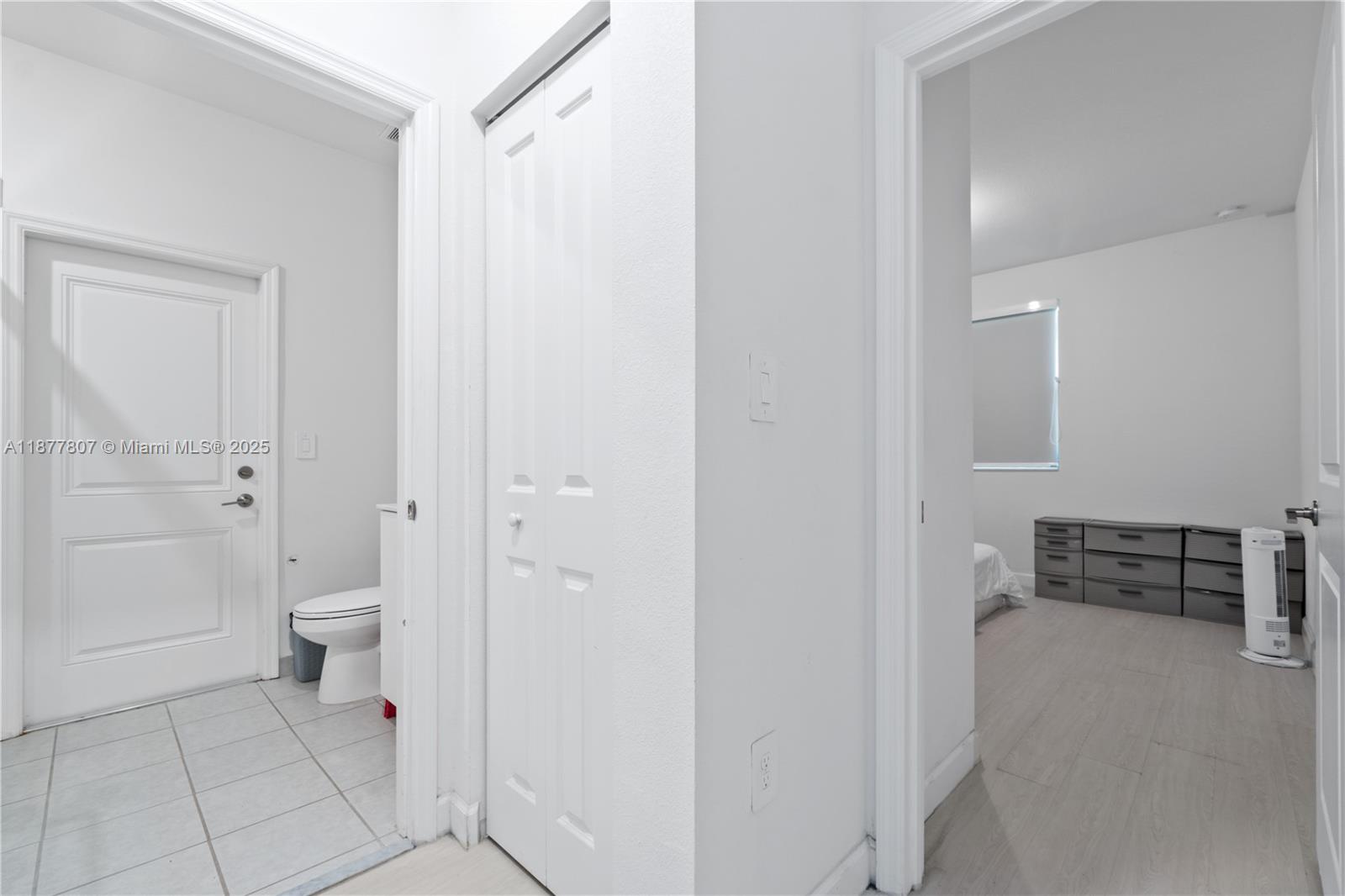ESTATES AT SILVER PALM - Residential