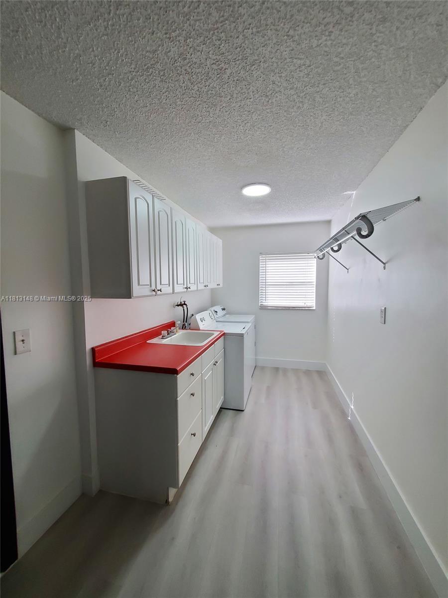 SPRINGS POINTE - Residential Lease